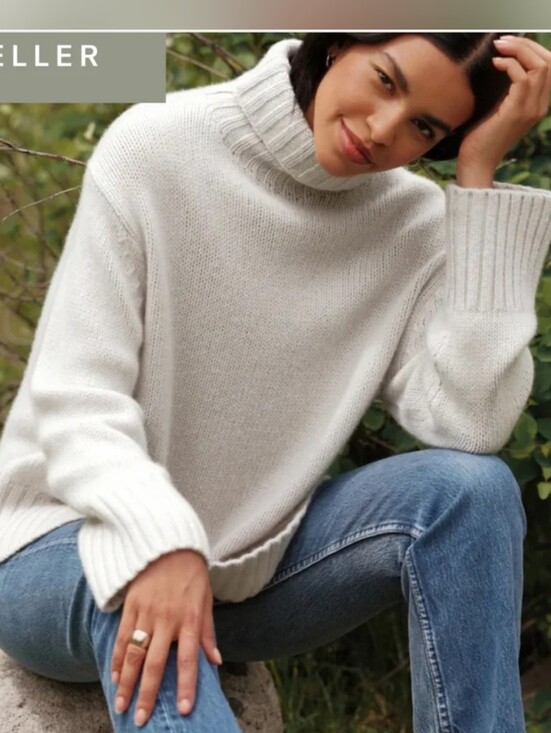 Jenni Kayne Sweaters - NWT Jenni Kayne Cashmere Jet Turtleneck Sweater Sugar White/Tan XS/S Oversized